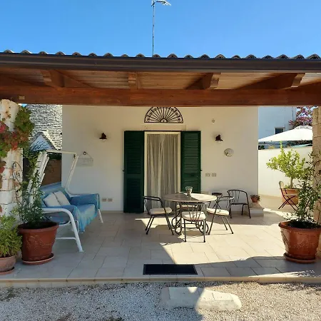 Trullo Ai Cento Sassi