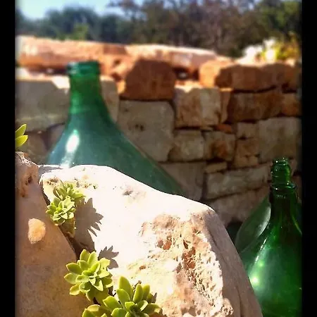 Trullo Ai Cento Sassi