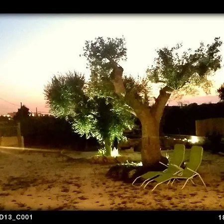 Trullo Ai Cento Sassi *